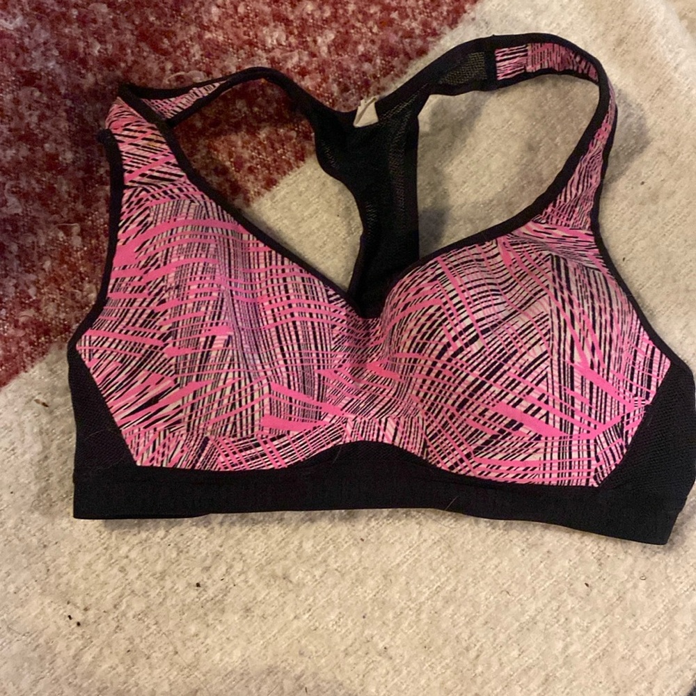 Under armour sports bra
